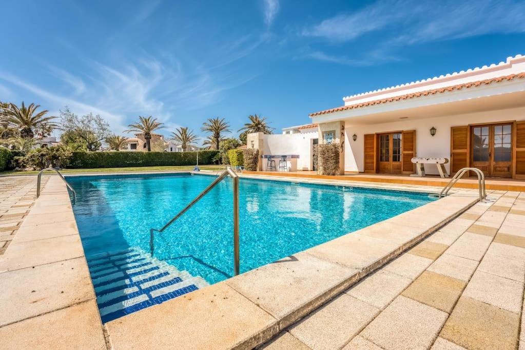 La Calma Espectacular Villa Con Jardin Y Piscina En Menorca S'Algar Exterior photo